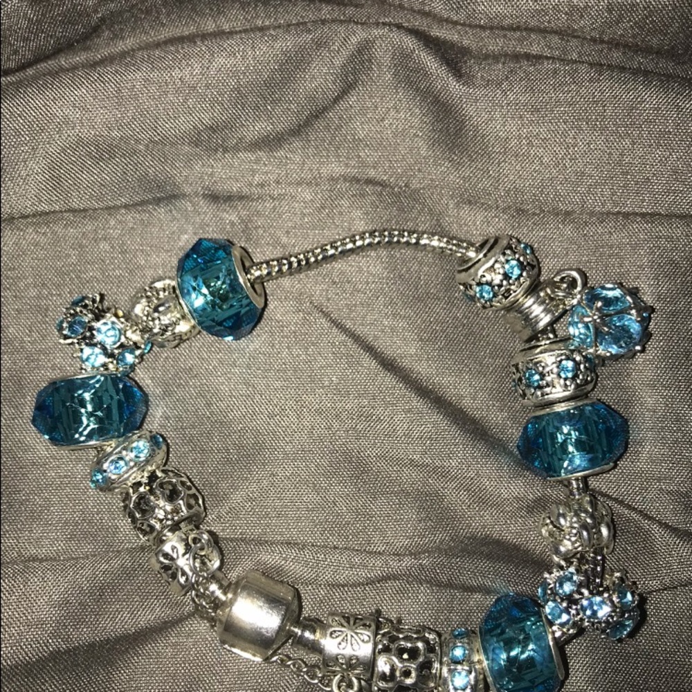 Bracelet, never worn